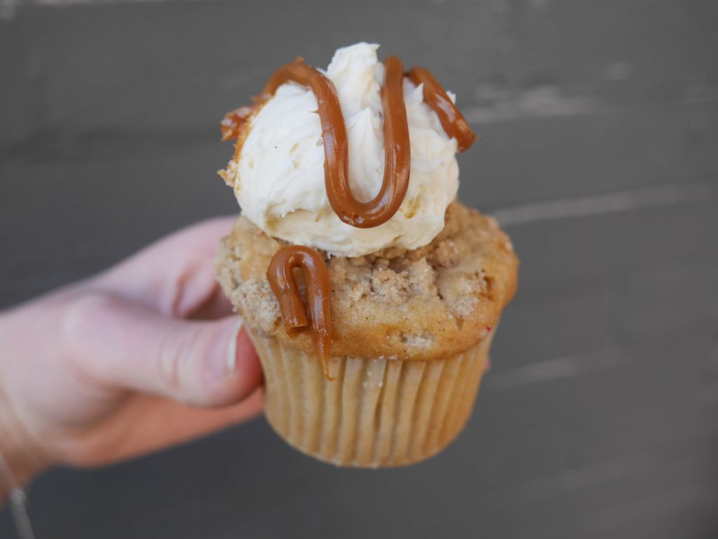 Buttercup Bake Shop NYC - apple pie cupcake